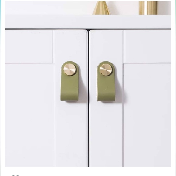 Light pink and gold drawer pulls - Picture 1 of 3